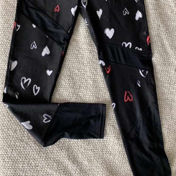 Fabletics - Picture 3 of 3